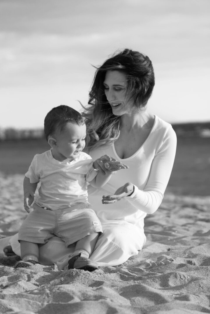 Sesiones de Familia en Palma de Mallorca scaled e1747507174285 Sesión de Familia en Mallorca Family session in Mallorca