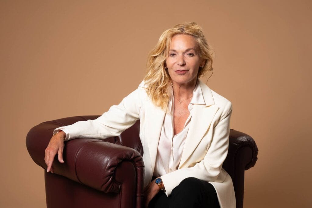 fotografia corporativa mallorca 2 Flor Rajo Fotógrafa en Mallorca sesión en estudio en 2080 estudio profesional